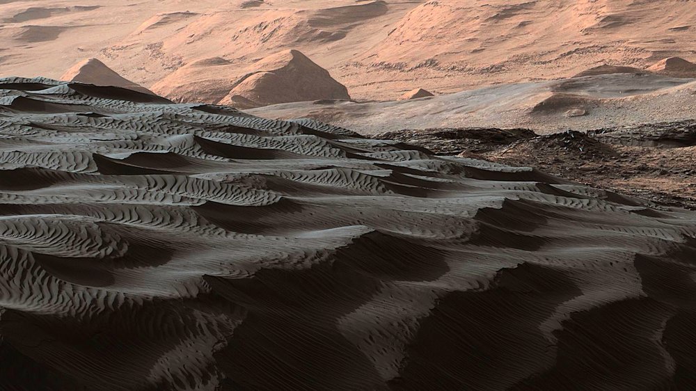 Proof of Life on Mars Finally Discovered? Nasa’s Rover Sends Back ...